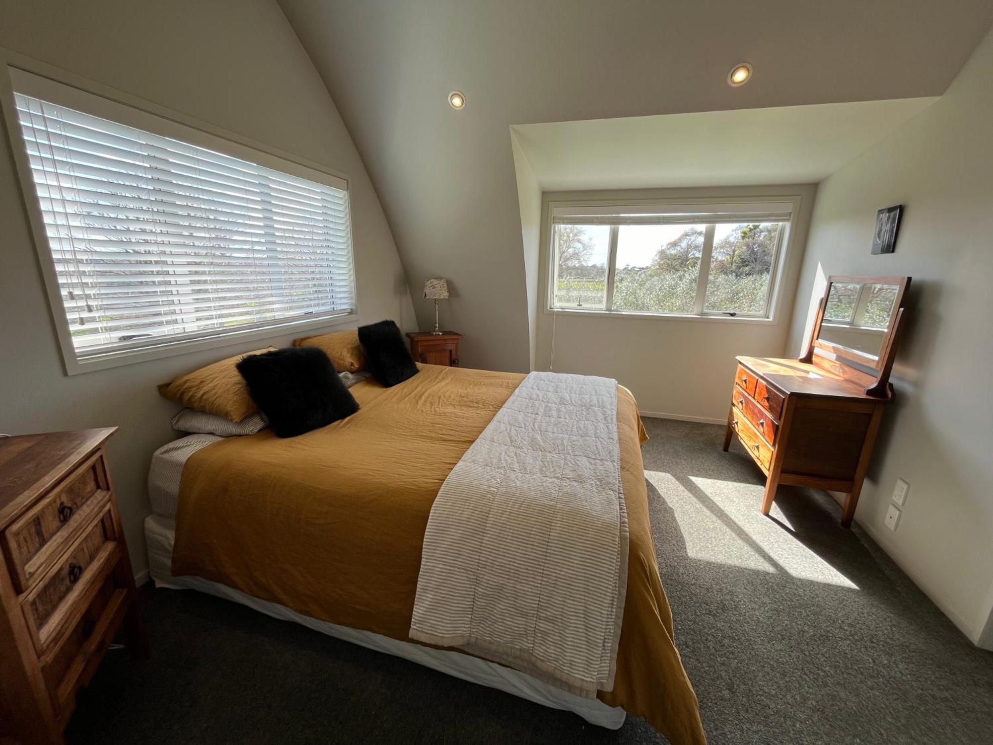 Lavender Hill Bed and Breakfast Riverhead Exteriör bild